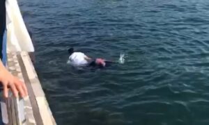 Sahilde intihara teşebbüs…