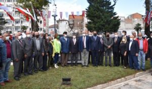 İnönü parkına, İnönü büst açılışı