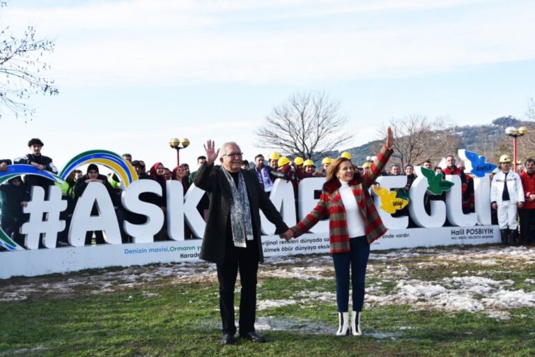 Kdz.Ereğli Belediyesi’nden coşku dolu yeni yıl videosu