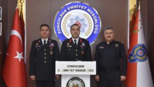 Tuğgeneral Gökhan İnan ve Albay Cezmi Yalınkılıç Emniyet Müdürü Fahri Aktaş’ı ziyaret etti