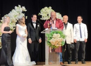 Gazeteci Yasin Çiçek’in kardeşi Esra Çiçek evlendi