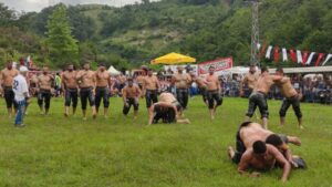 Kdz. Ereğli Yaraşlı Yörük Yağlı Güreşlerini yaklaşık 5 bin kişi izledi