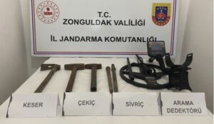 Güneşli köyünde kaçak kazı yapan şahısa suçüstü