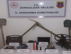 Çaycuma’da kaçak kazı yapan 7 şahıs suçüstü yakalandı