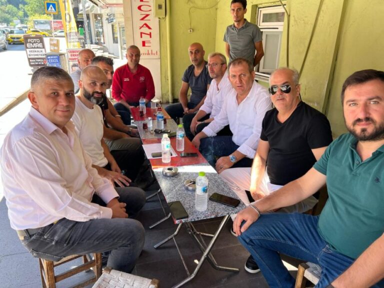 Niyazi Özcan’a çarşı içi esnafından tam destek