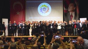 Başkan Keleş yeni dönem kadrosunu tanıttı