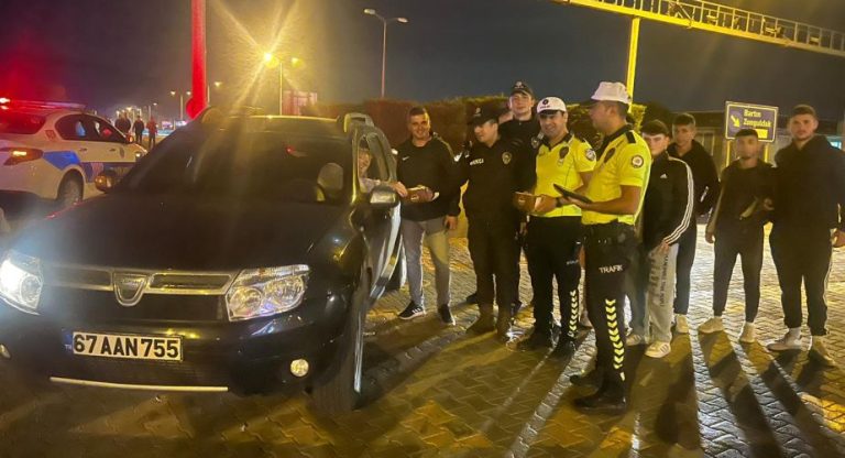 Çaycuma’da araçlar ve sürücüler üzerinde denetim