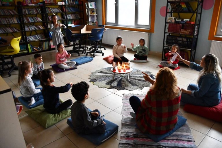 Oyuncak Evi, Terzi köyü çocuklarıyla buluştu