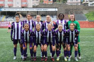 Altın Kızlar tek golle 3 puanı garantiledi