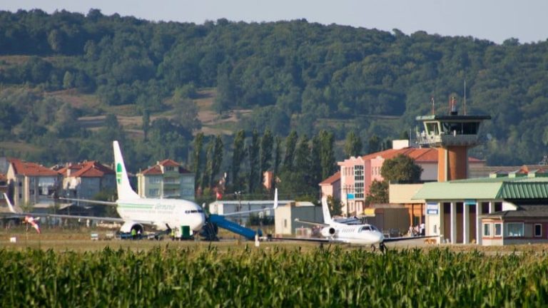 İllegal yollardan ülkeden çıkmaya çalışan 13 şahıs yakalandı