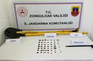 Çaycuma’da kaçak kazı yapan şahısa jandarmadan suçüstü