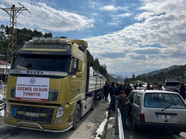 Kdz. Ereğli Belediyesi’nin gönderdiği yardım tırları dağıtılmaya devam ediyor