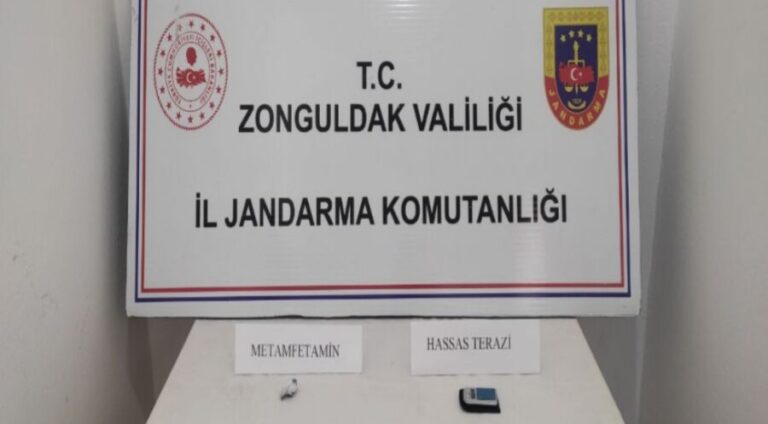 Kdz. Ereğli’de 4 şahsın üzerinden uyuşturucu ele geçirildi