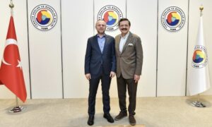 Başkan Keleş, TOBB Başkanı ile görüştü