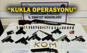 31 ilde eş zamanlı kukla operasyonu