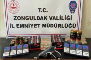 Kdz. Ereğli tekel bayide ruhsatsız tabanca ve birçok kaçak ürün yakalandı