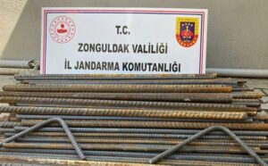 Çaycuma’da demir hırsızları yakalandı