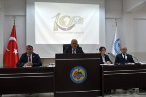 “Belediye Meclisinde, divan katibine yapılan saldırıyı kınıyorum”