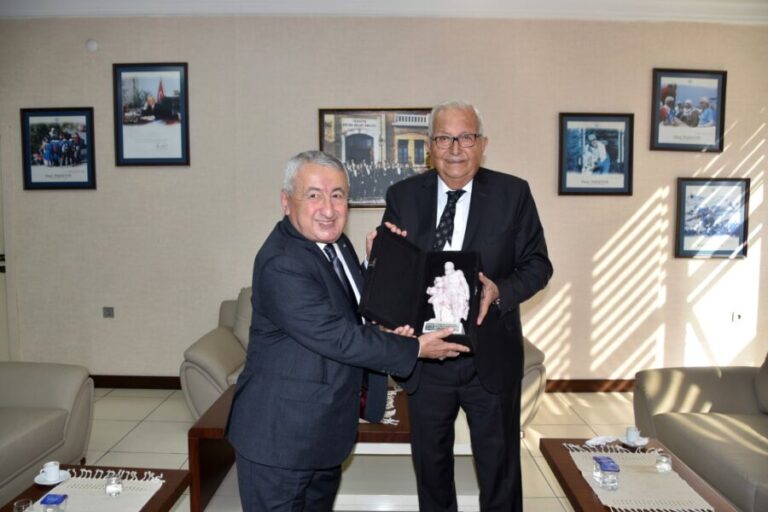 Metin Ataç Paşa, Başkan Posbıyık’ı ziyaret etti