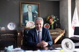 Kaymakam Yapıcı’nın 8 Kasım mesajı