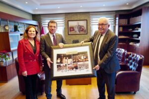 Başkan Posbıyık, İBB Başkanı Ekrem İmamoğlu’nu ziyaret etti