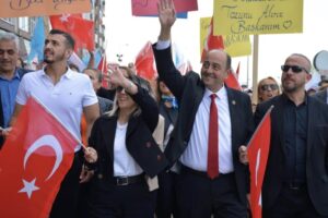 Gülüç’te Demirtaş sesleri