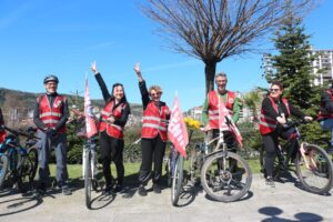 Amca: “Ne doğayı kirletiyoruz, ne de insanları otobüslerle rahatsız ediyoruz”