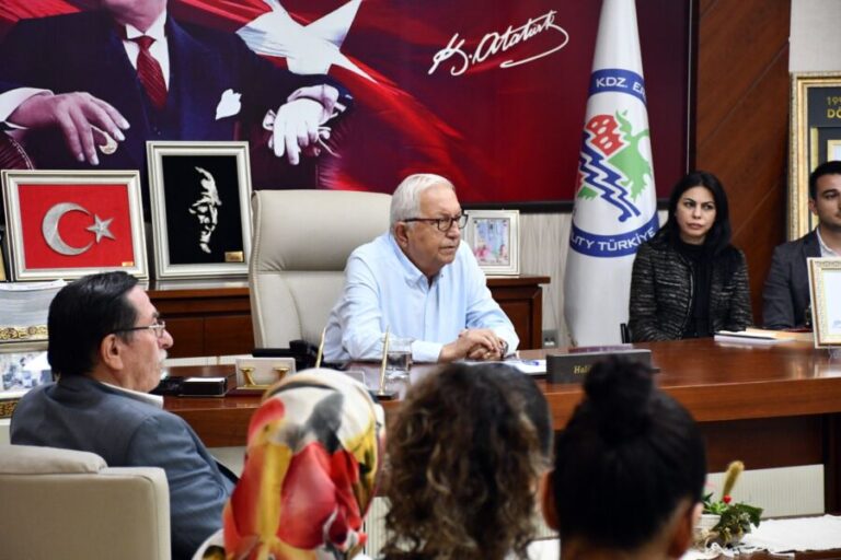 Başkan Posbıyık, halkı dinliyor