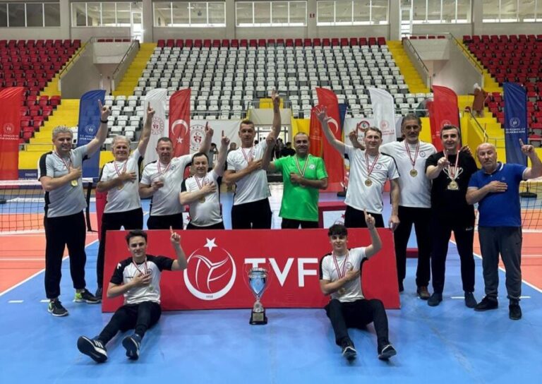 Kdz. Ereğli Belediyespor Paravolley takımı tekrar şampiyon