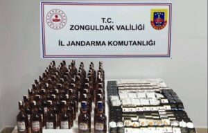 Çaycuma’da 2 şahsın evinde sahte viski ele geçirildi