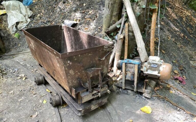 Kilimli’de kaçak maden ocaklarına operasyon