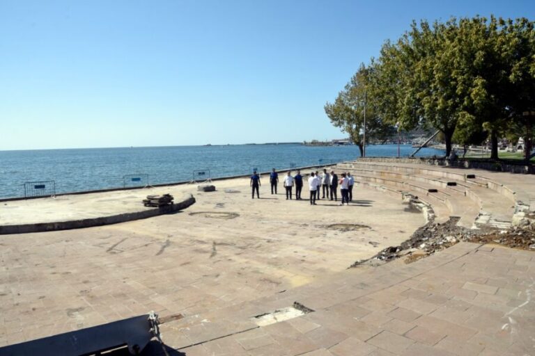 Amfi Tiyatro’da yenileme çalışmaları başladı