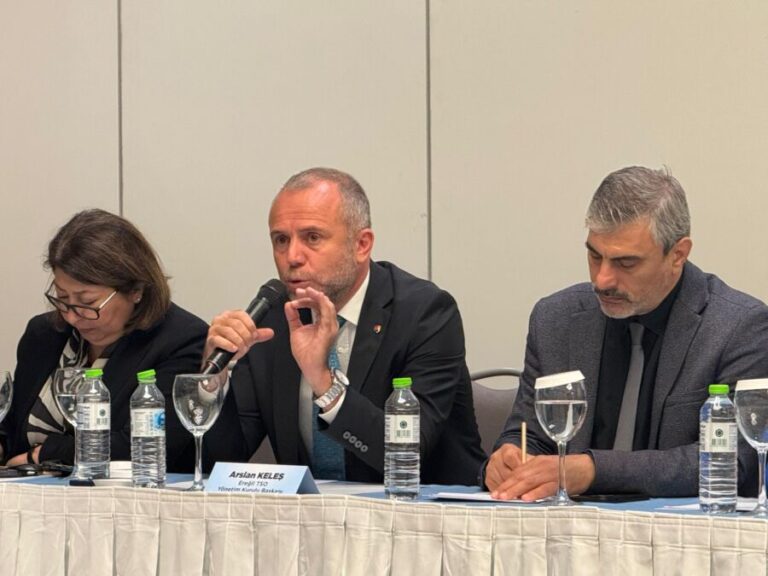 Başkan Keleş, iş dünyasının sorunları anlattı