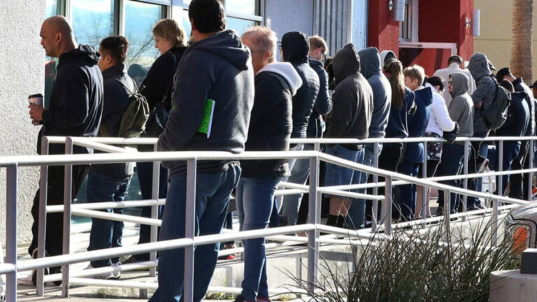 Türkiye’deki işsiz sayısı azaldı