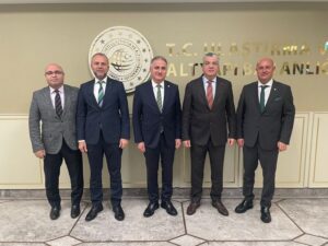 Bakan Yardımcısı Ünüvar ile tersaneler hakkında görüşme yapıldı