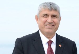 Gülüç’te yeni başkan Sadık Kara seçildi