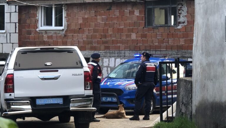 Son dakika.. 13 yıllık cinayet dosyasında gözaltı!