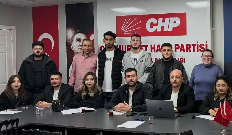 CHP Gençlik Kolları ortak basın açıklaması yayınladı