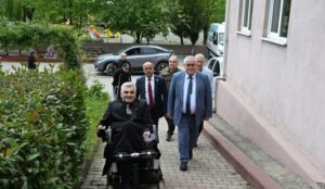 Yiğit ve Demirkol’dan engelli vatandaşlara destek mesajı