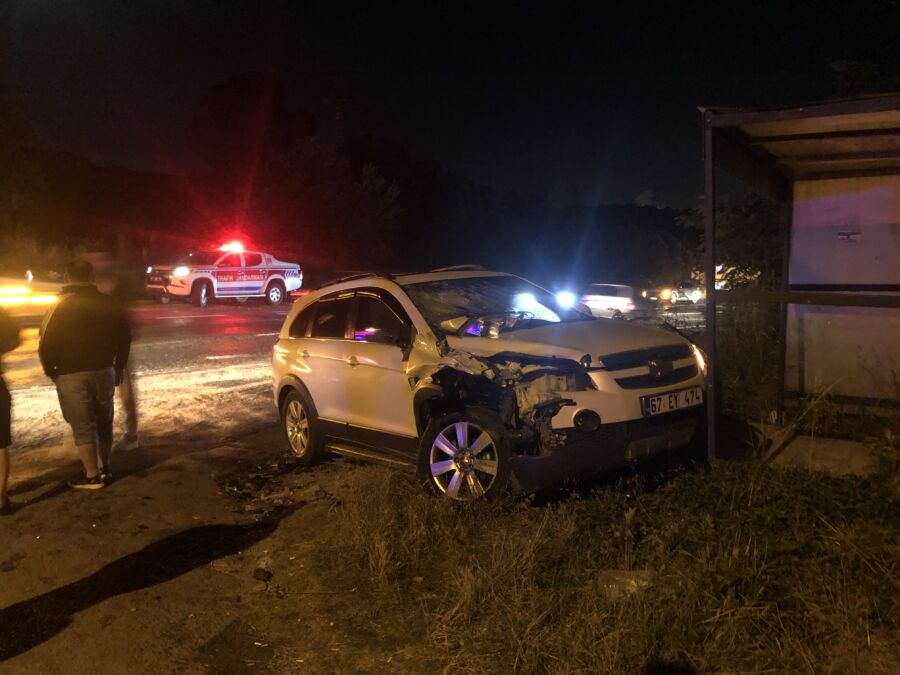 Soğanlıyörük yol ayrımında feci kaza