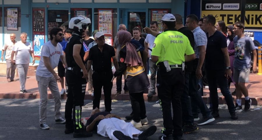 Kdz. Ereğli’de Motokurye Yayaya Çarptı: 1 Yaralı